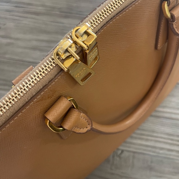 Prada Saffiano Lux Bag - Picture 6 of 16